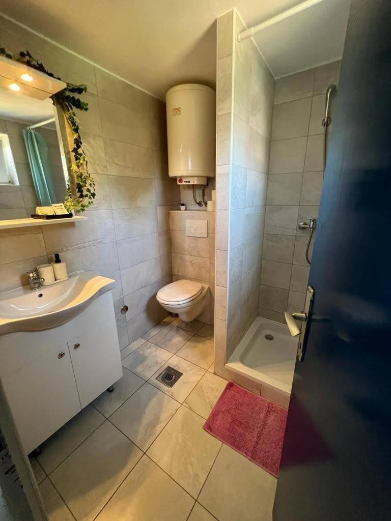 Apartmani Yin&Yang Novalja Buitenkant foto
